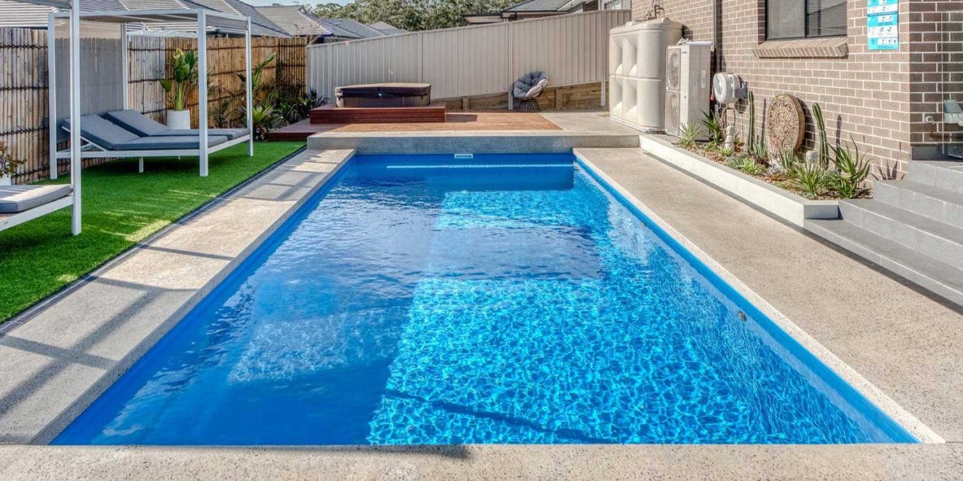 Port Macquarie Fibreglass Swimming Pool Installation Construction 